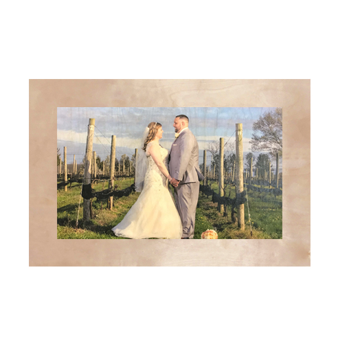 36x24 Wood V Border